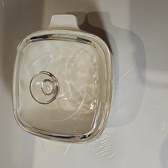 1959s corningware 7" Casserole dish 025 Embossed Botton . stylized flam… - Picture 7 of 8